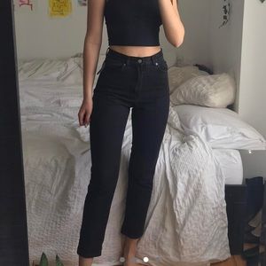 Black mom jeans